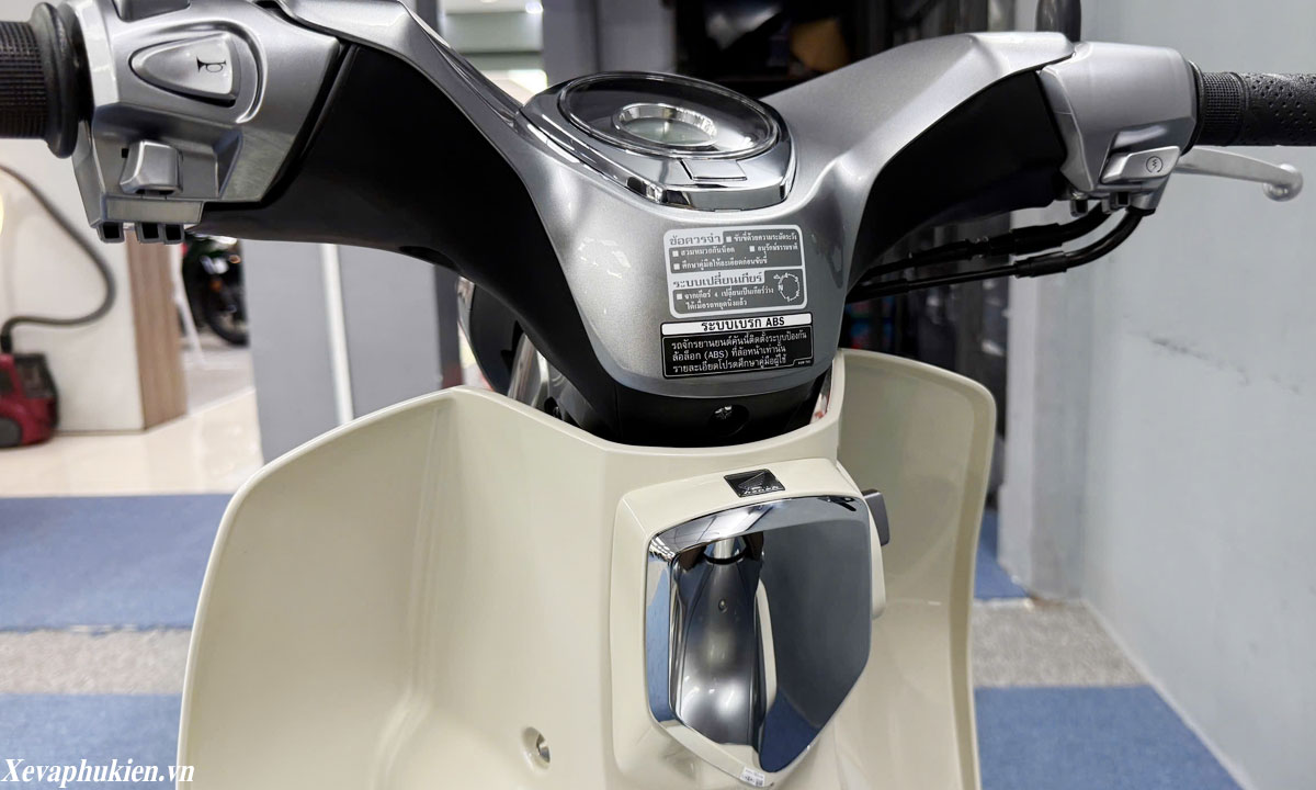 cub-125-ABS-xam-bac