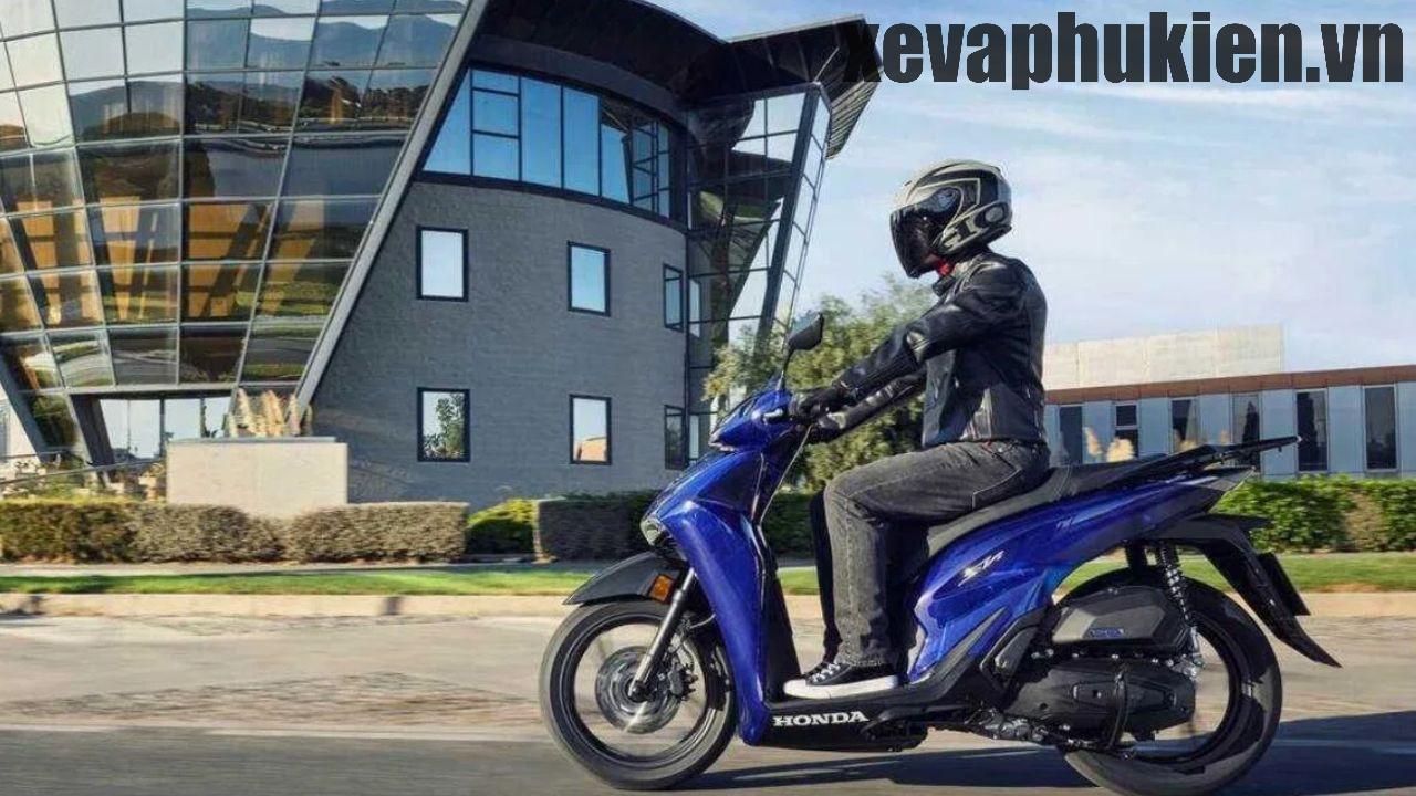 Honda SH Ý 150i Vetro Blue
