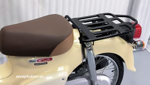 Honda Super Cub 50 màu be Nhật Bản