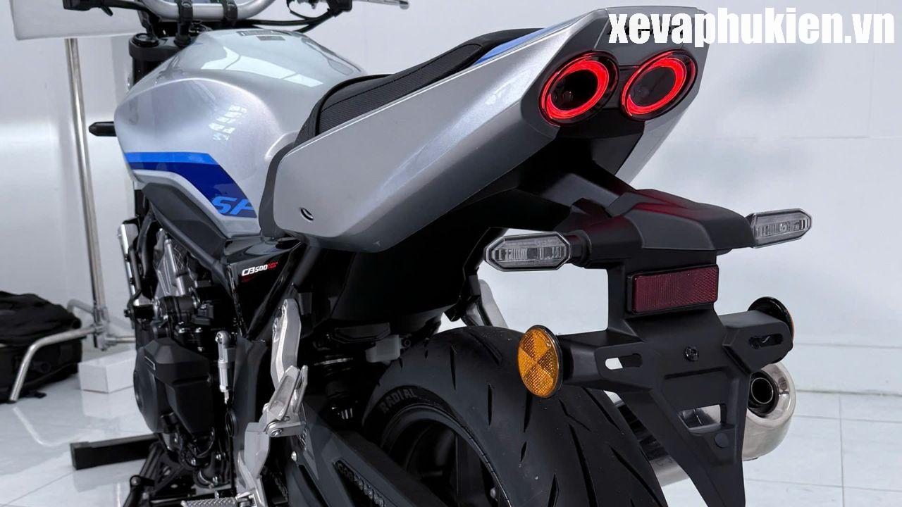 Honda CB500SF Super Four