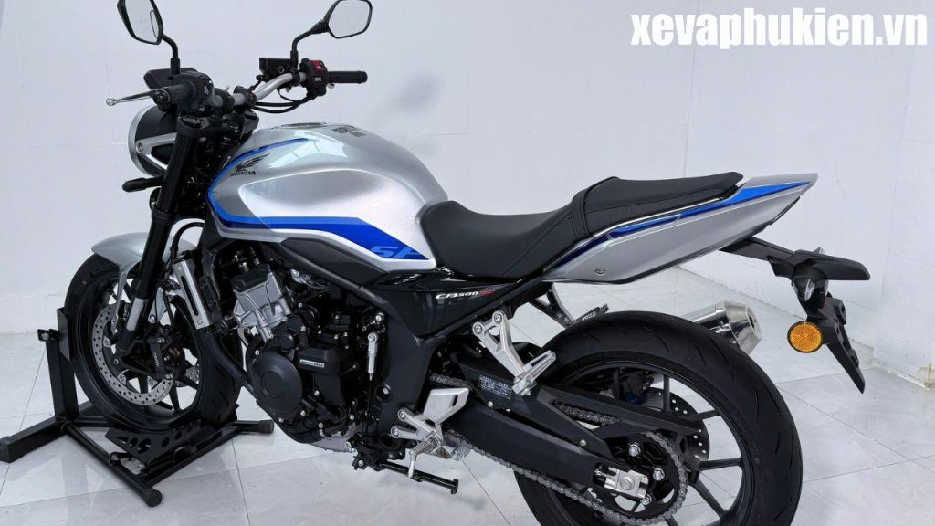 Honda CB500SF Super Four