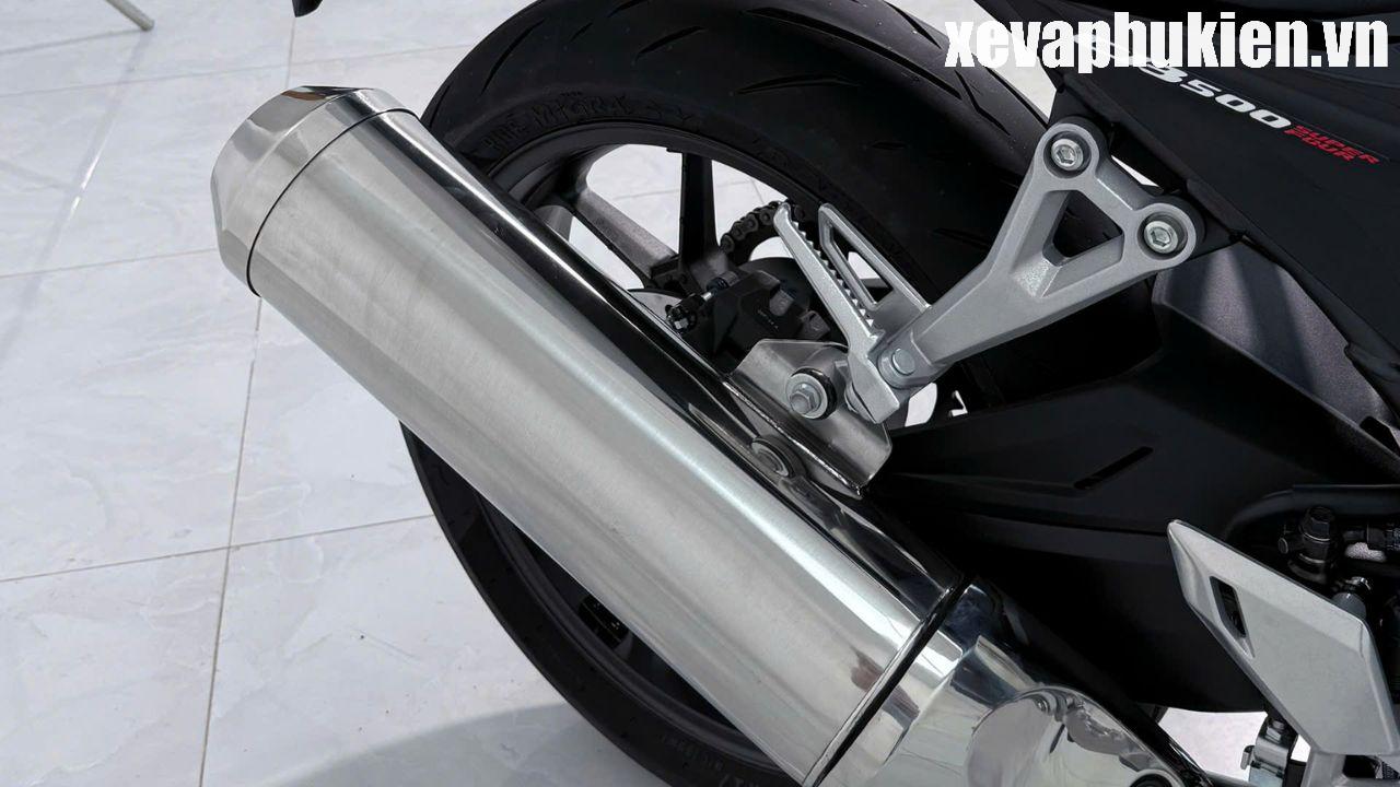 Honda CB500SF Super Four