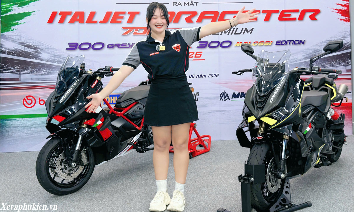 Italjet Dragster 700 Twin Premium Edition sinh ra rõ ràng không dành cho số đông. Nó là tuyên ngôn đẳng cấp dành riêng cho 1% những dân chơi VIP muốn tìm kiếm sự khác biệt và dẫn đầu xu hướng.