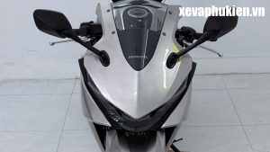 Giá xe Honda CBR500R Four