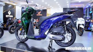 Honda SH150i Italy Super Vetro 2 in 1