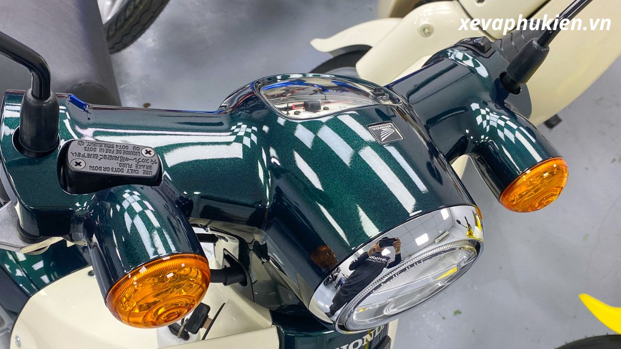 Honda Super Cub 110 Xanh Nhớt nhập Nhật