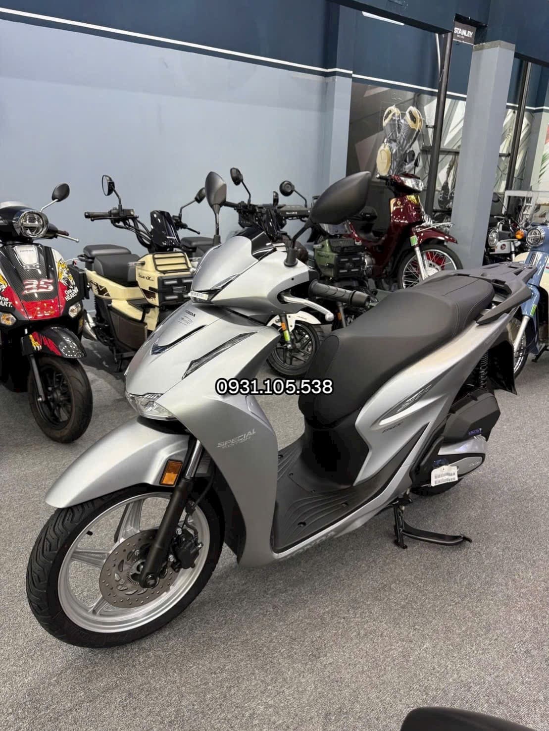 Honda SH150i New Concept màu bạc về tay khách Tam Nông, Đồng Tháp