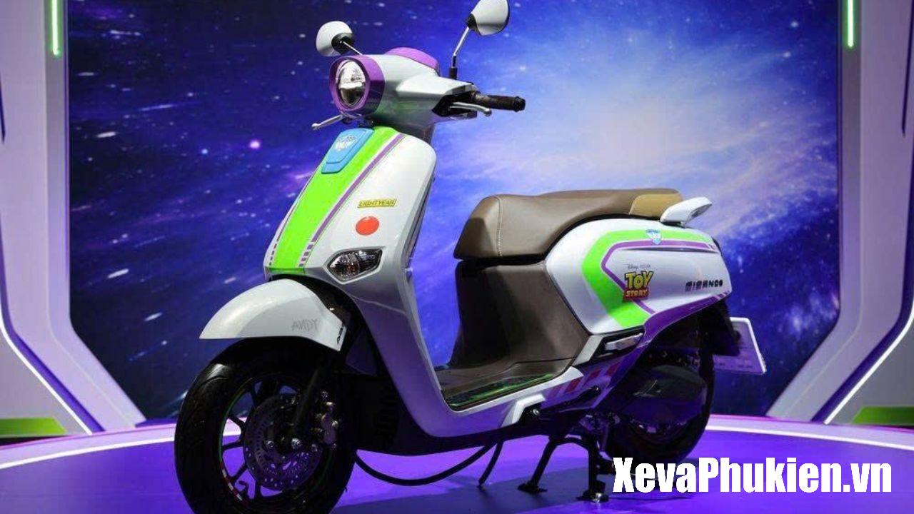 Honda Giorno+ Buzz Lightyear Limited Edition
