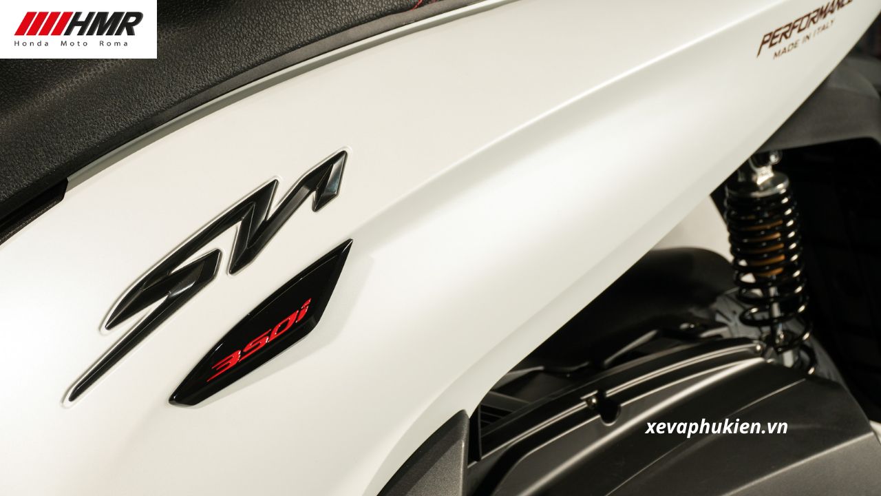 Honda SH350i Sporty Edition màu Trắng nhập Italy