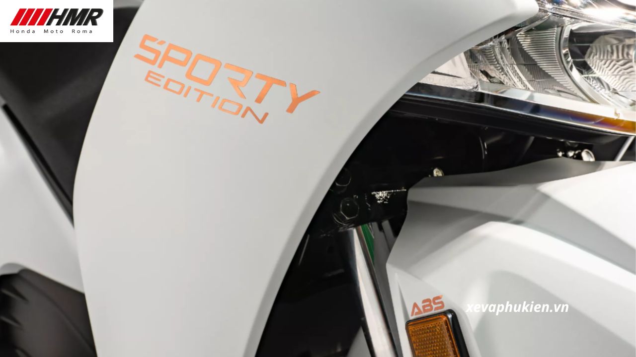 Honda SH350i Sporty Edition màu Trắng nhập Italy